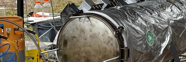 Julian Brown Token Header